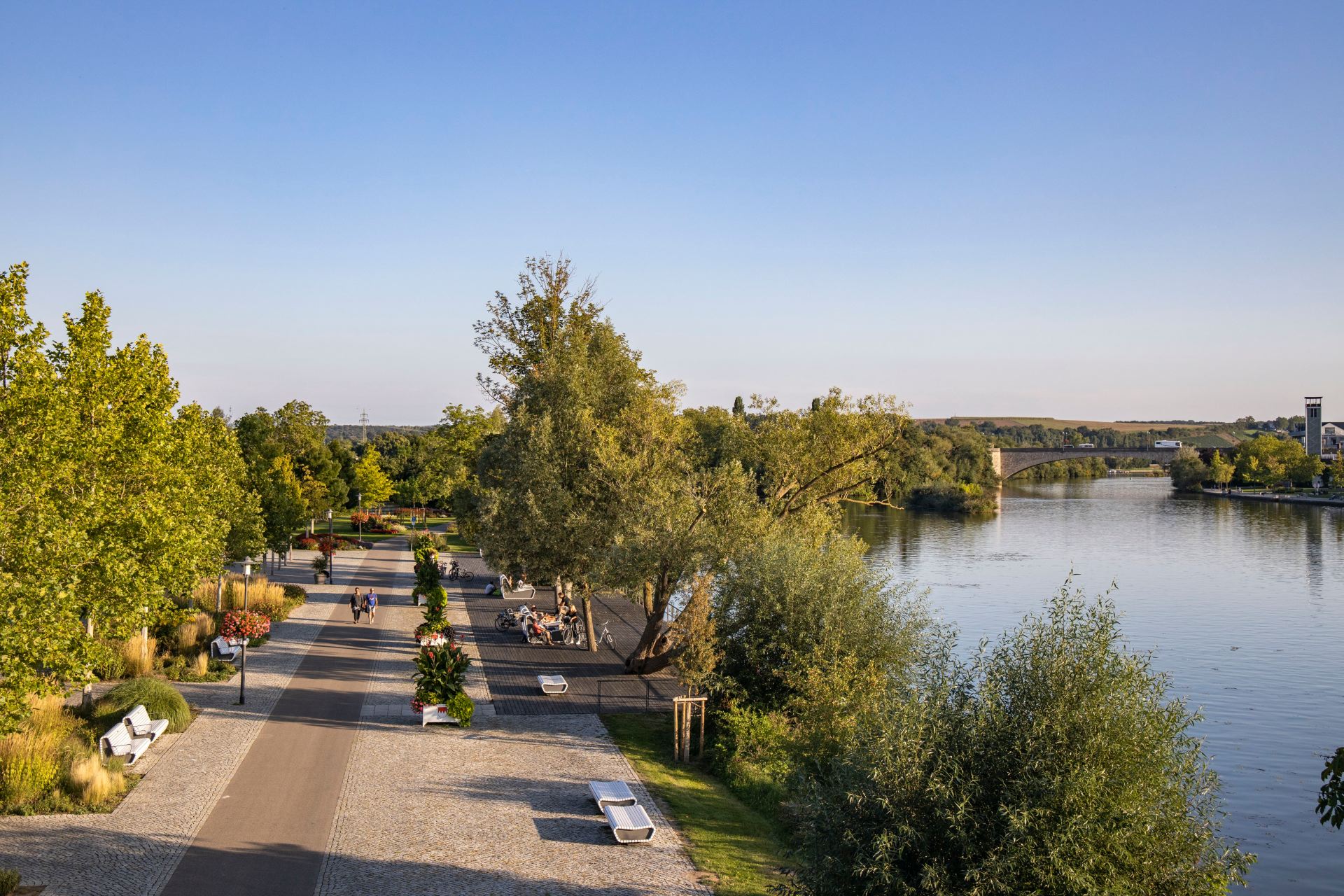 Garden show grounds Blick von oben auf das Gartenschaugelände in Kitzingen.