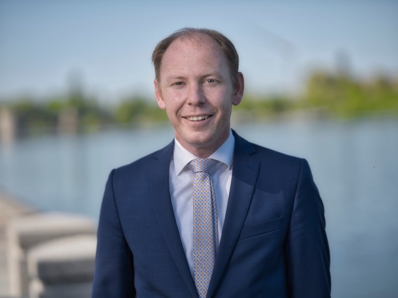 Oberbürgermeister Stefan Güntner Oberbürgermeister Stefan Güntner