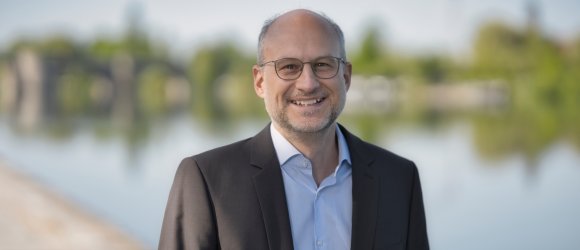 Dr. Stephan Küntzer Portrait von Dr. Stephan Küntzer am Main.