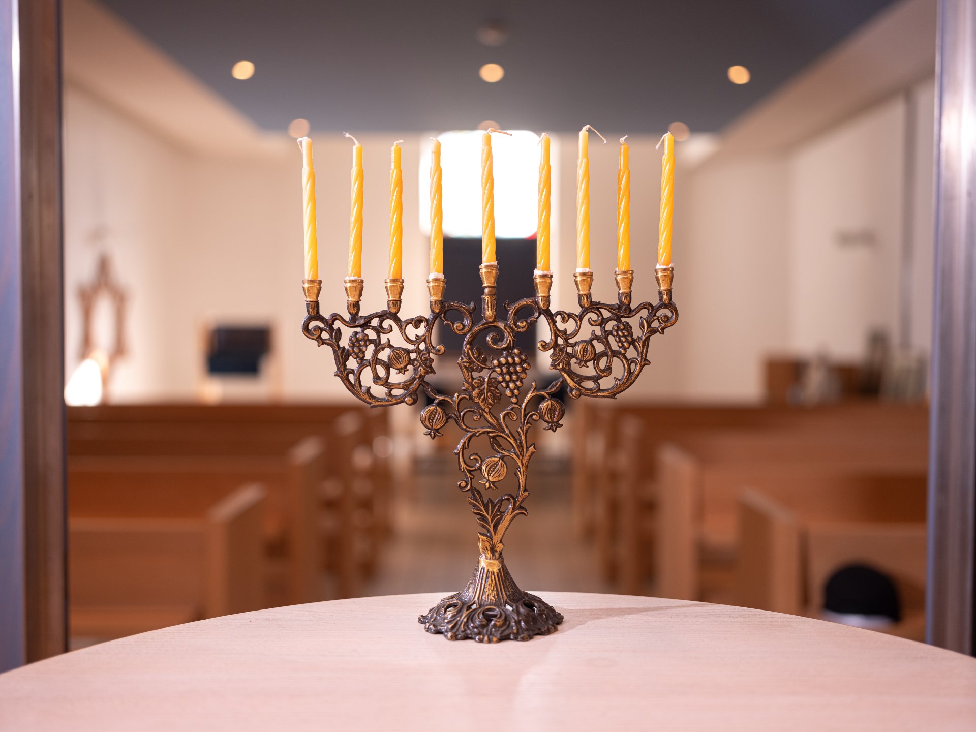 Menorah in front of the synagogue in the synagogue.